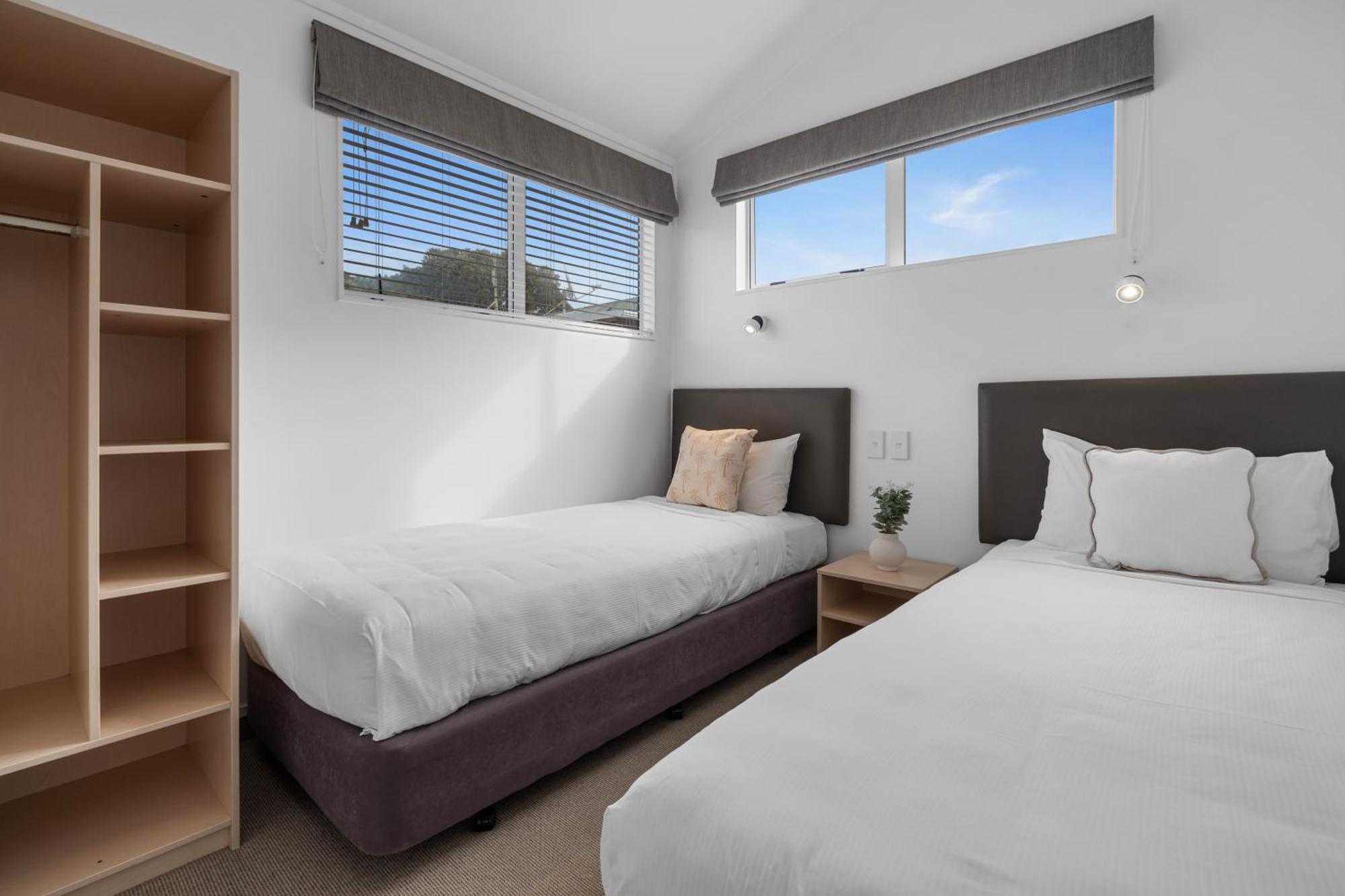 Tasman Holiday Parks - Waihi Beach מראה חיצוני תמונה A bedroom at the hotel